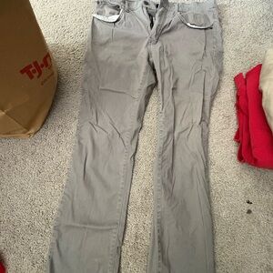 Lucky Brand Women's Straight Leg Gray Jeans